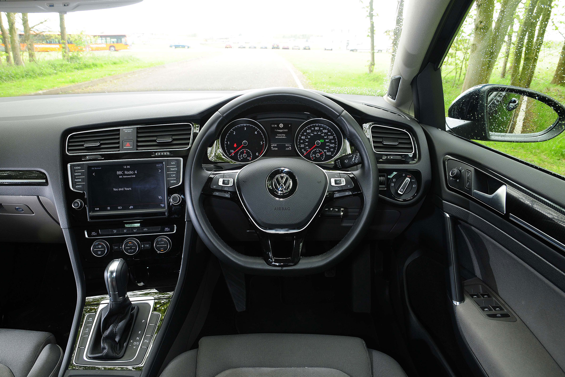VW Golf - interior