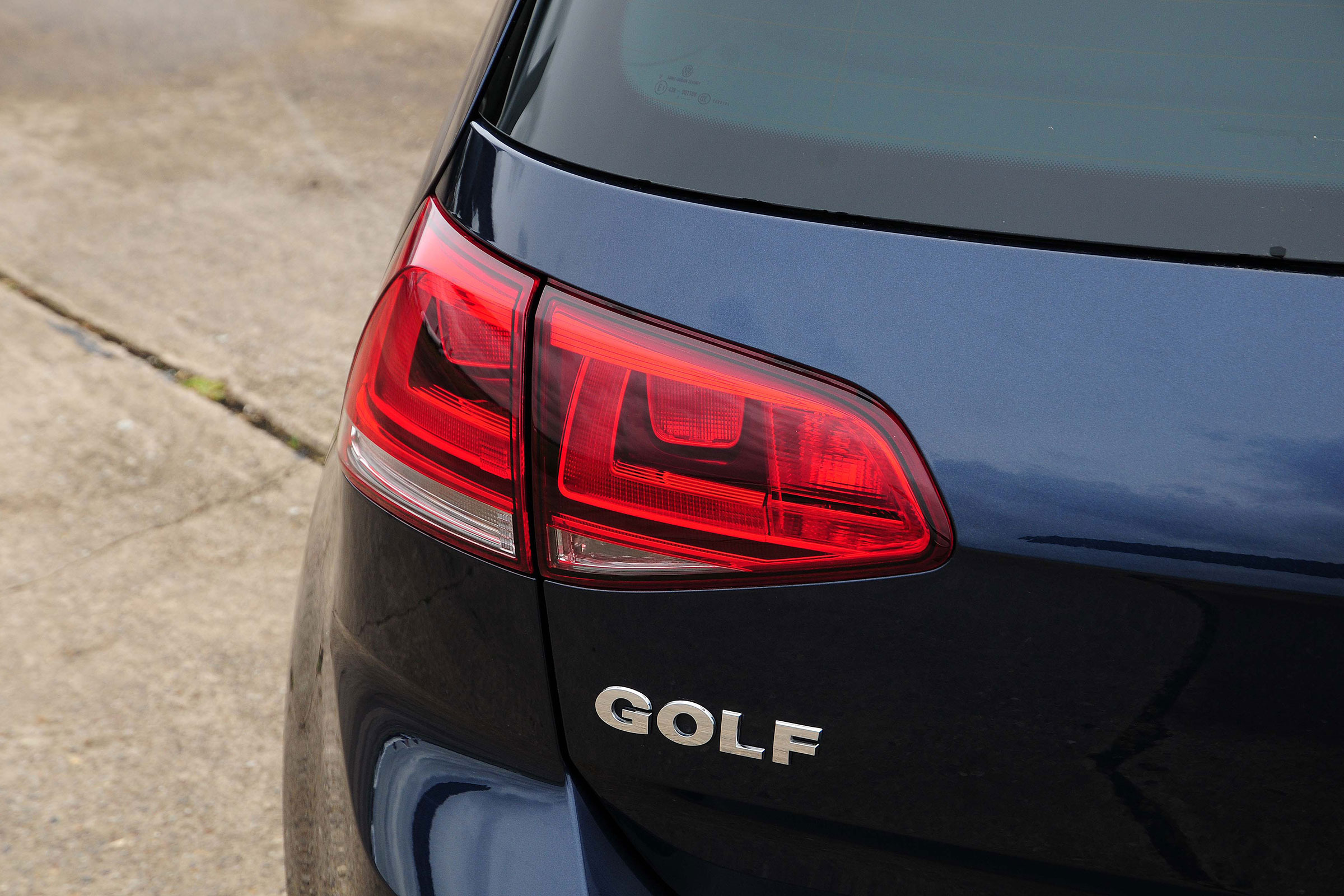 VW Golf - rear lights