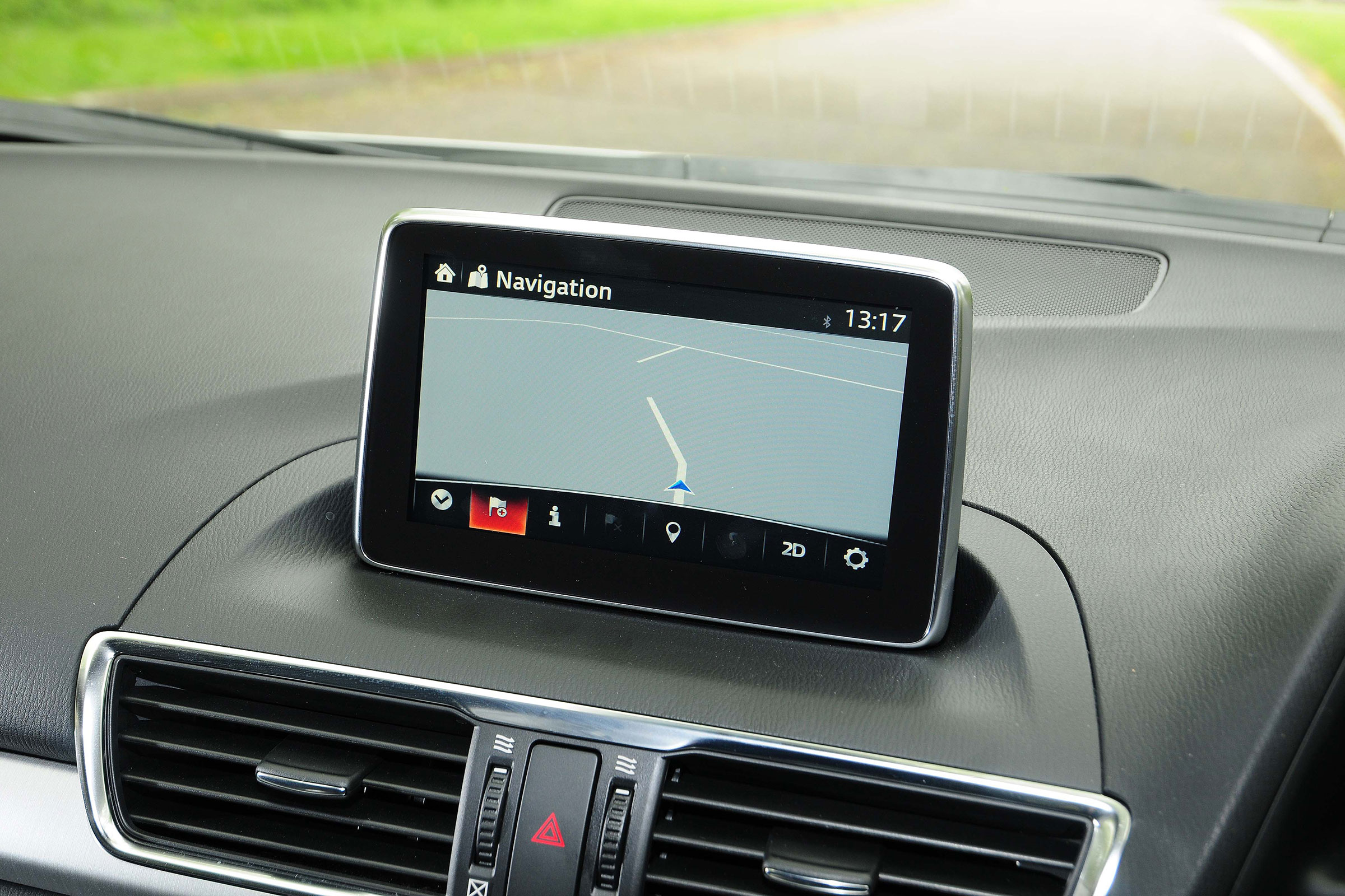 Mazda 3 - sat nav screen