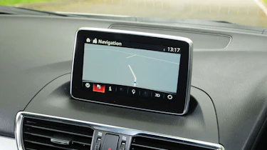 Mazda 3 - sat nav screen