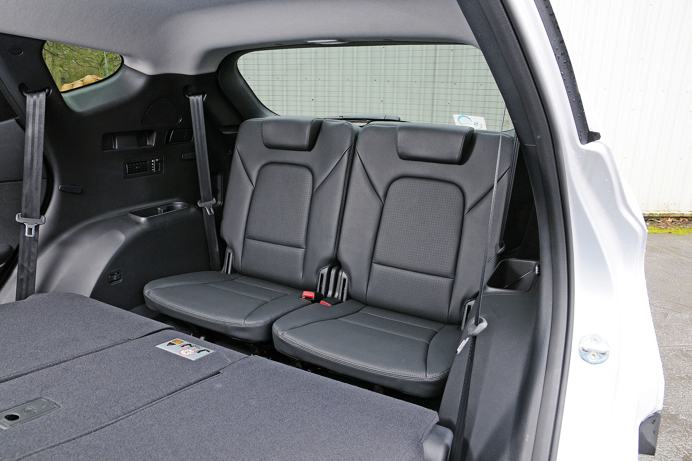 Hyundai Santa Fe - rear seats