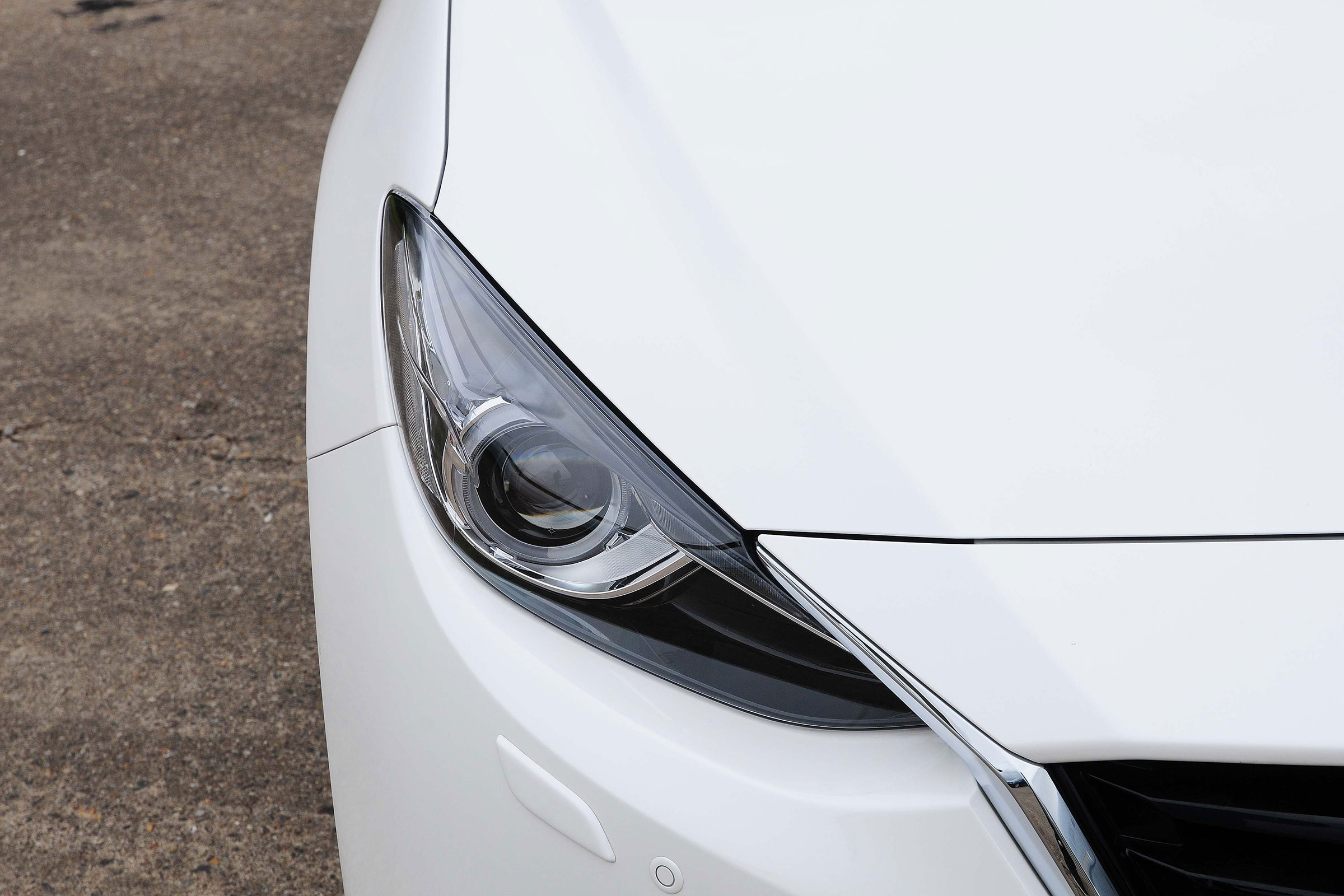 Mazda 3 - lights