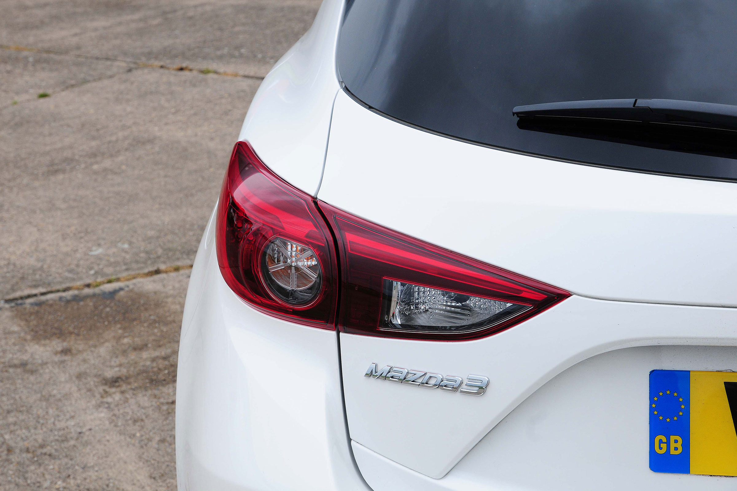 Mazda 3 - rear lights