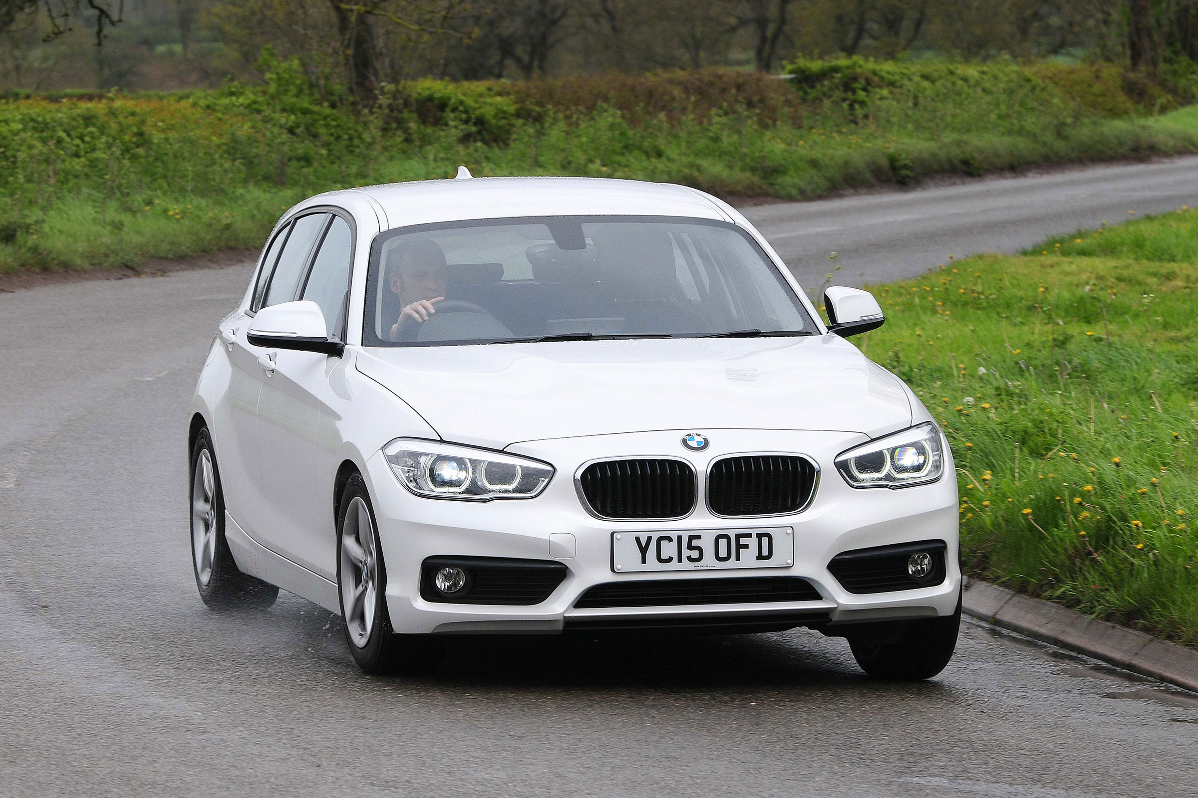 BMW 1 Series - front cornering