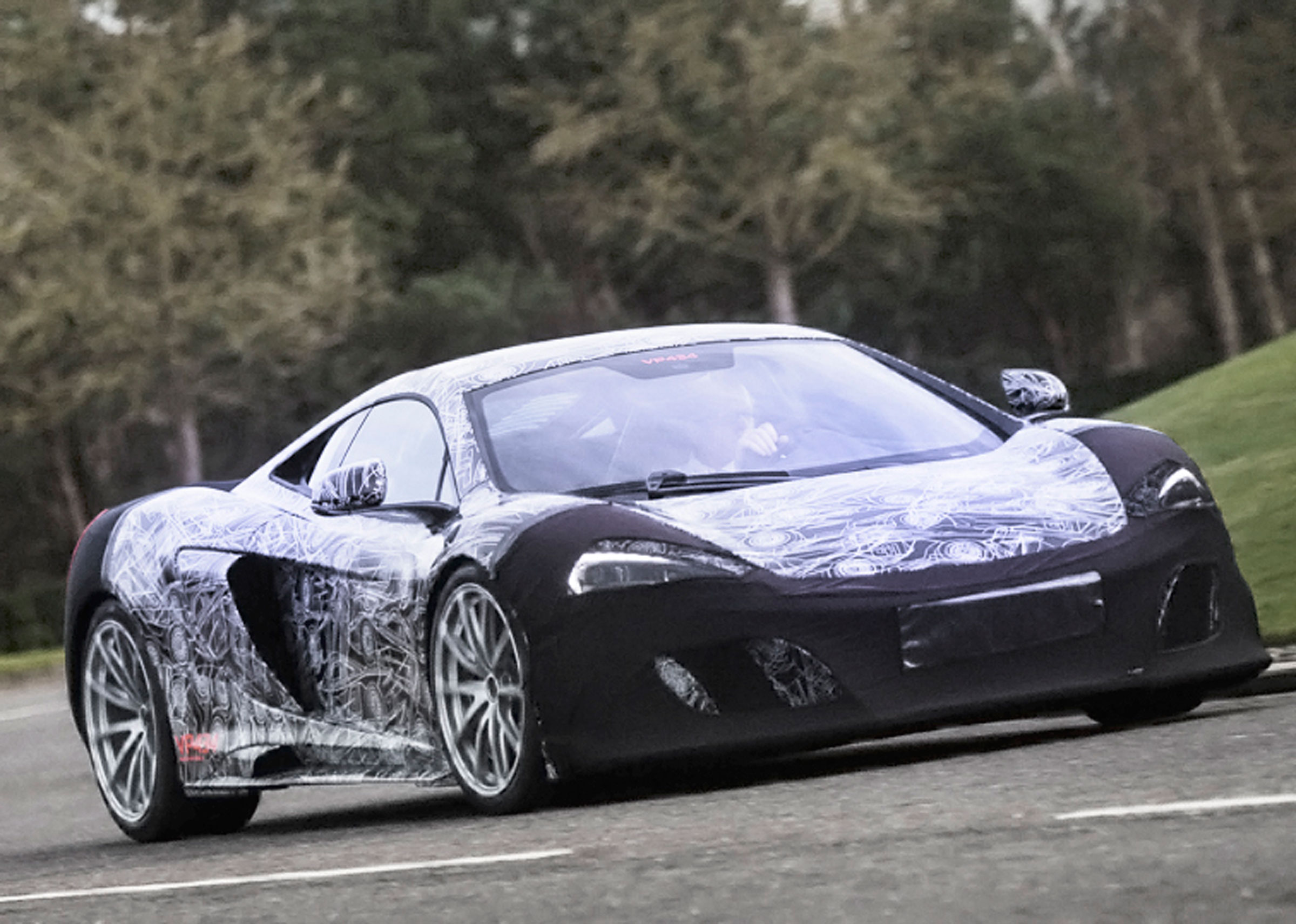 Mclaren 675LT spied