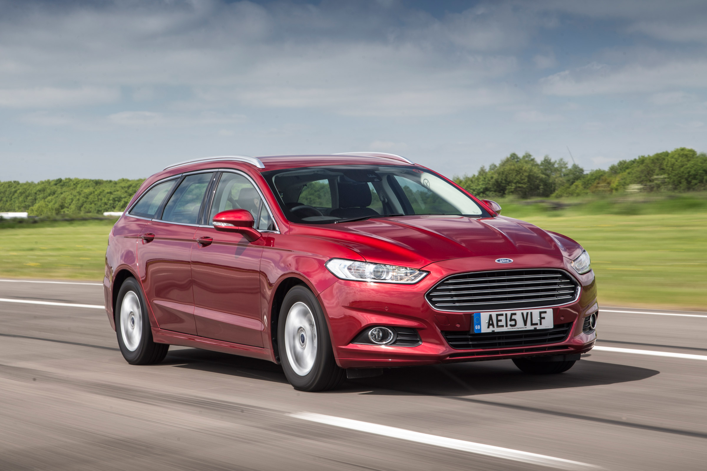 Ford Mondeo Estate front