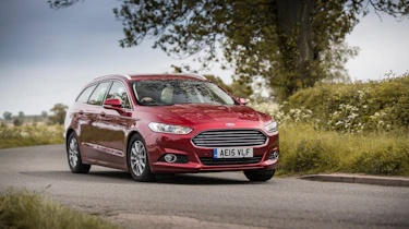 Ford Mondeo Estate action