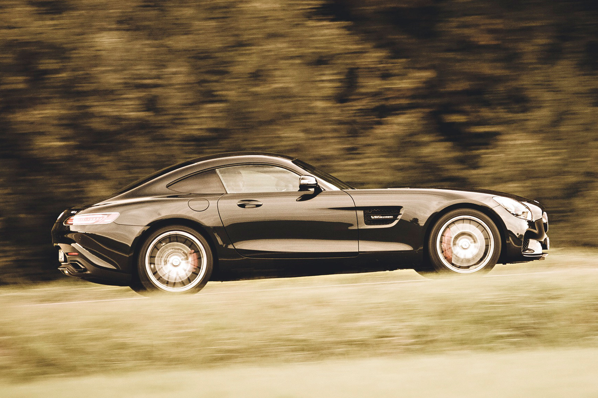 Mercedes-AMG GT S panning
