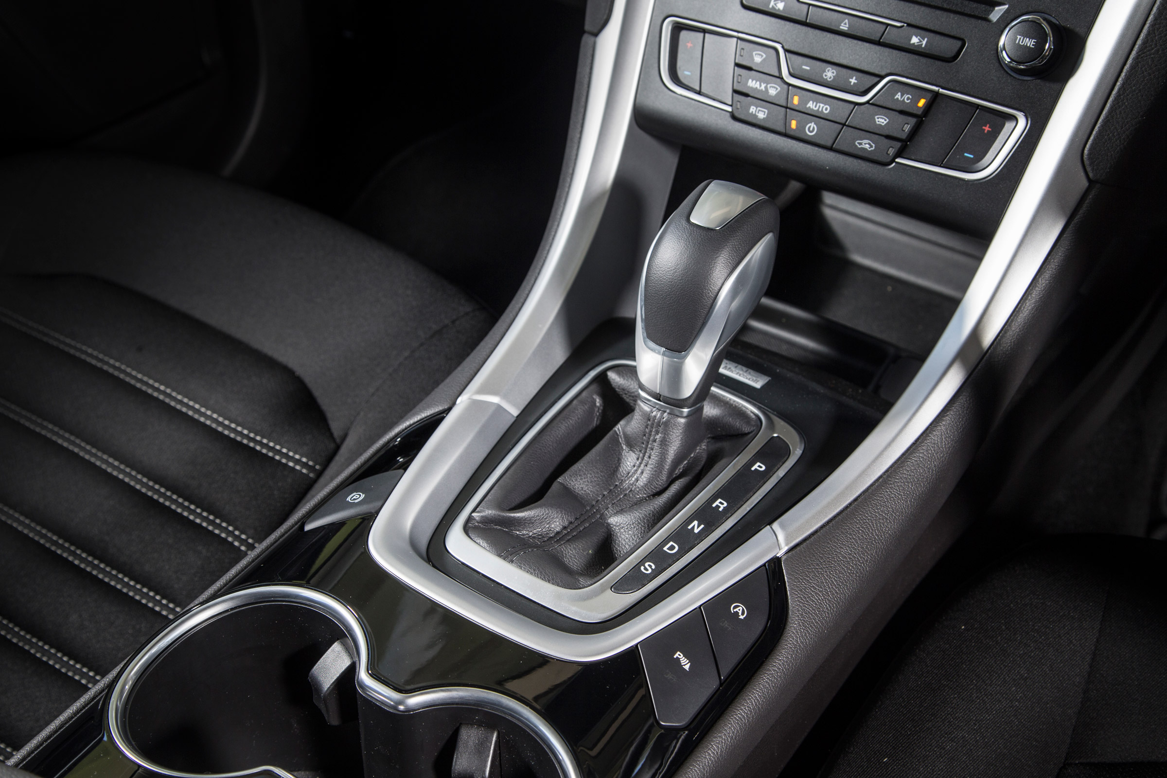 Ford Mondeo Estate gearbox