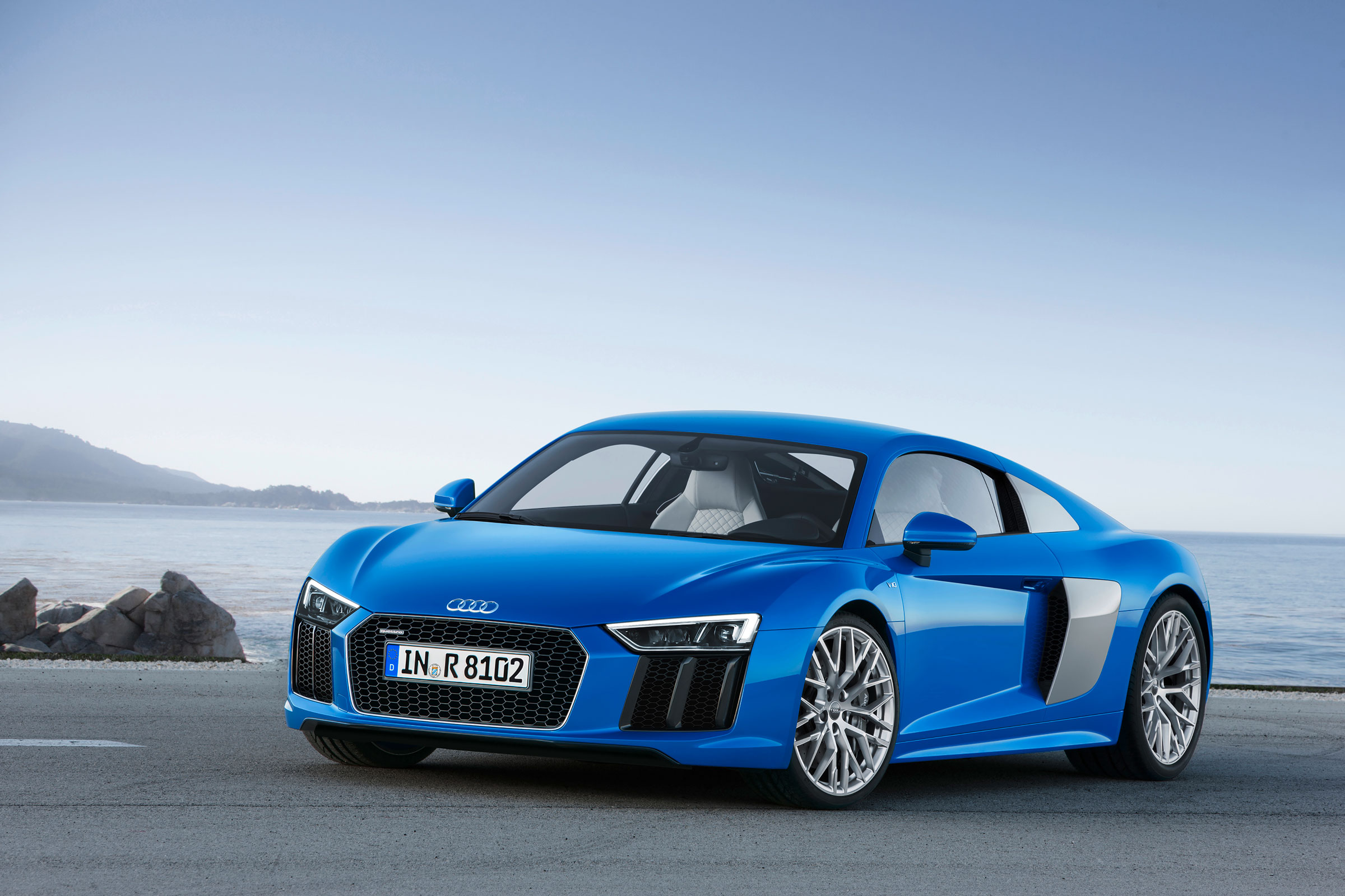 Audi R8 - front static