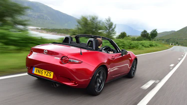 Mazda MX-5 - rear tracking