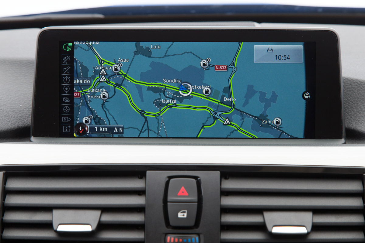 BMW 4 Series Gran Coupe 2014 sat nav