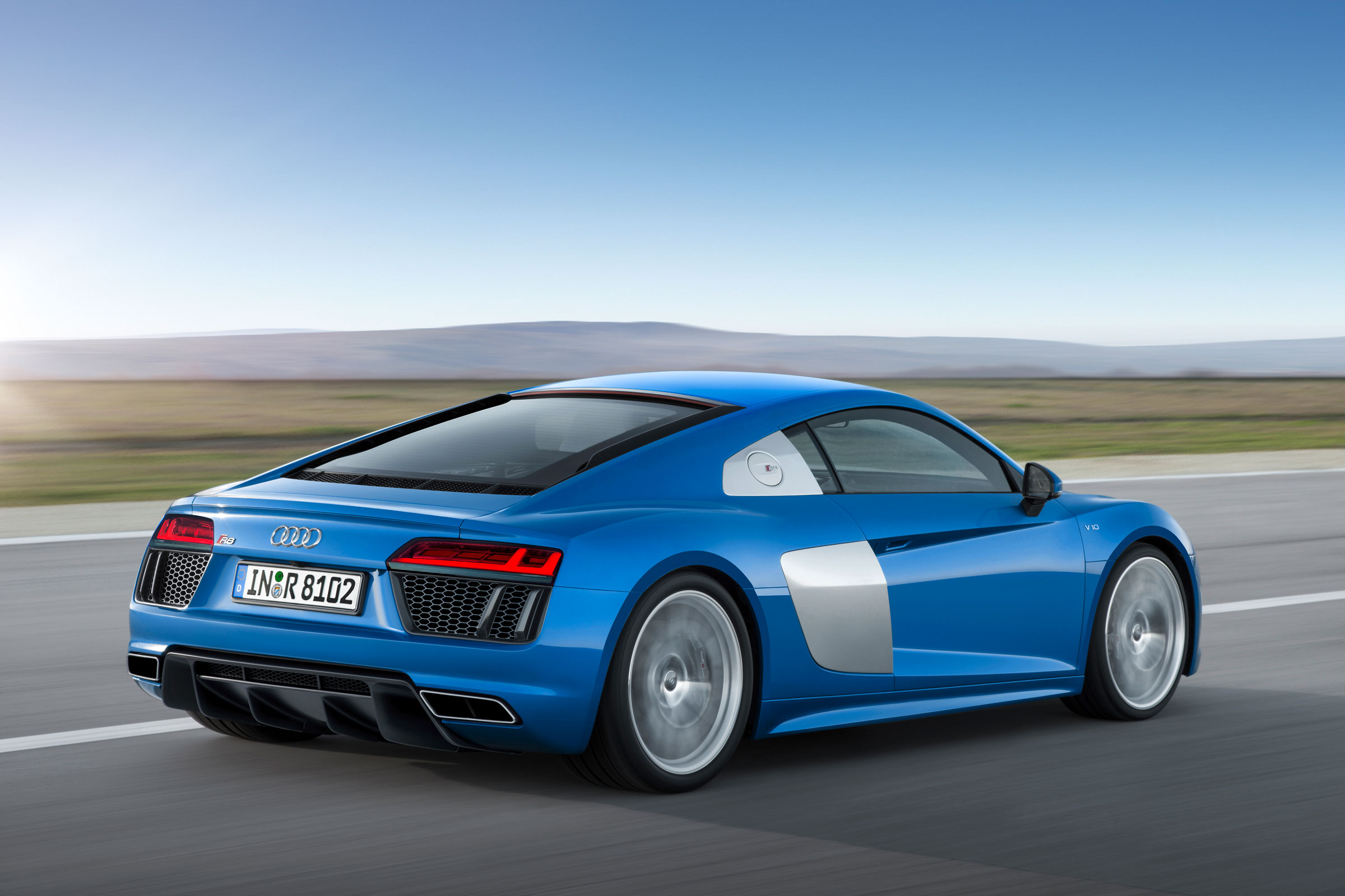 Audi R8 - rear blue