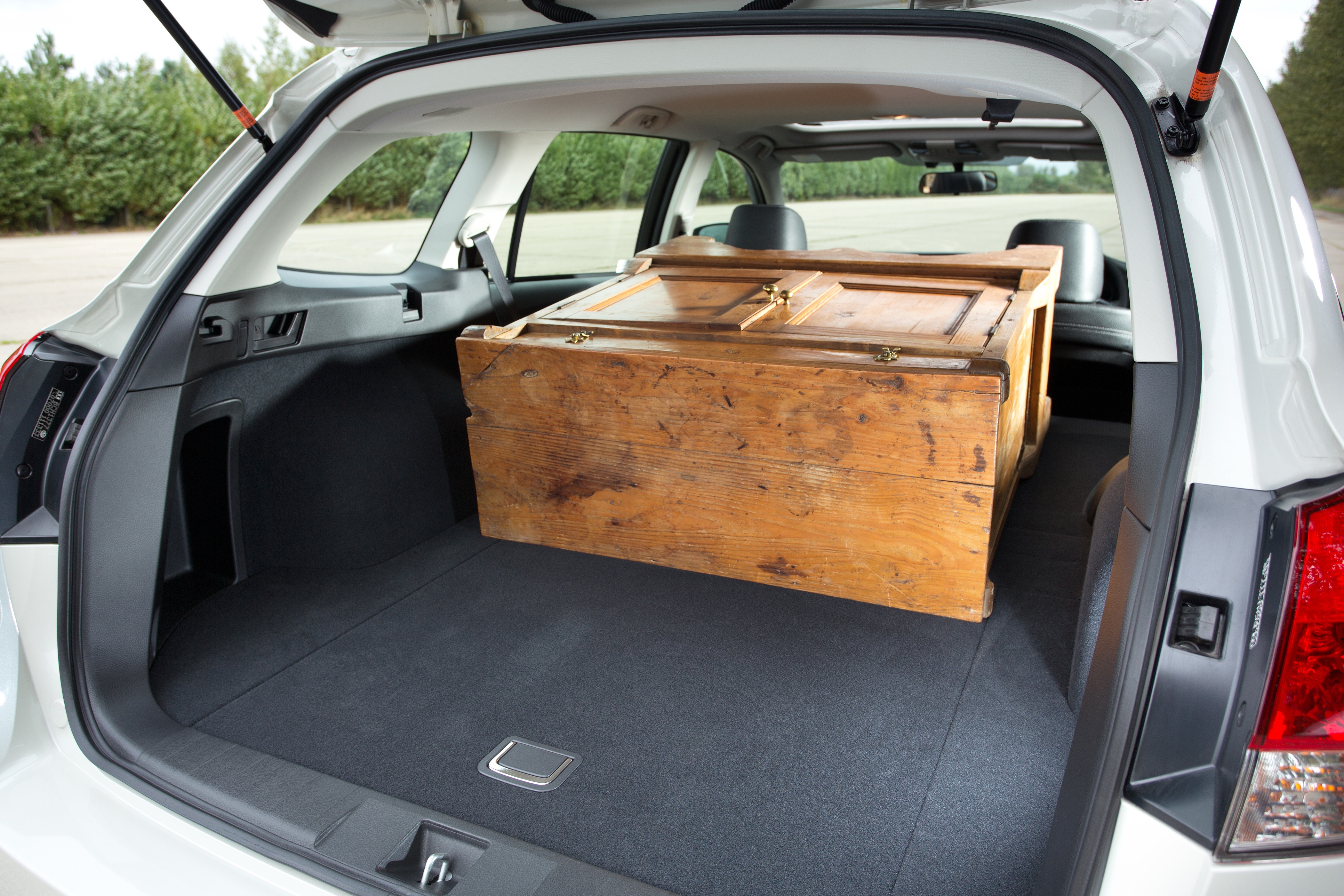 Subaru Outback boot space