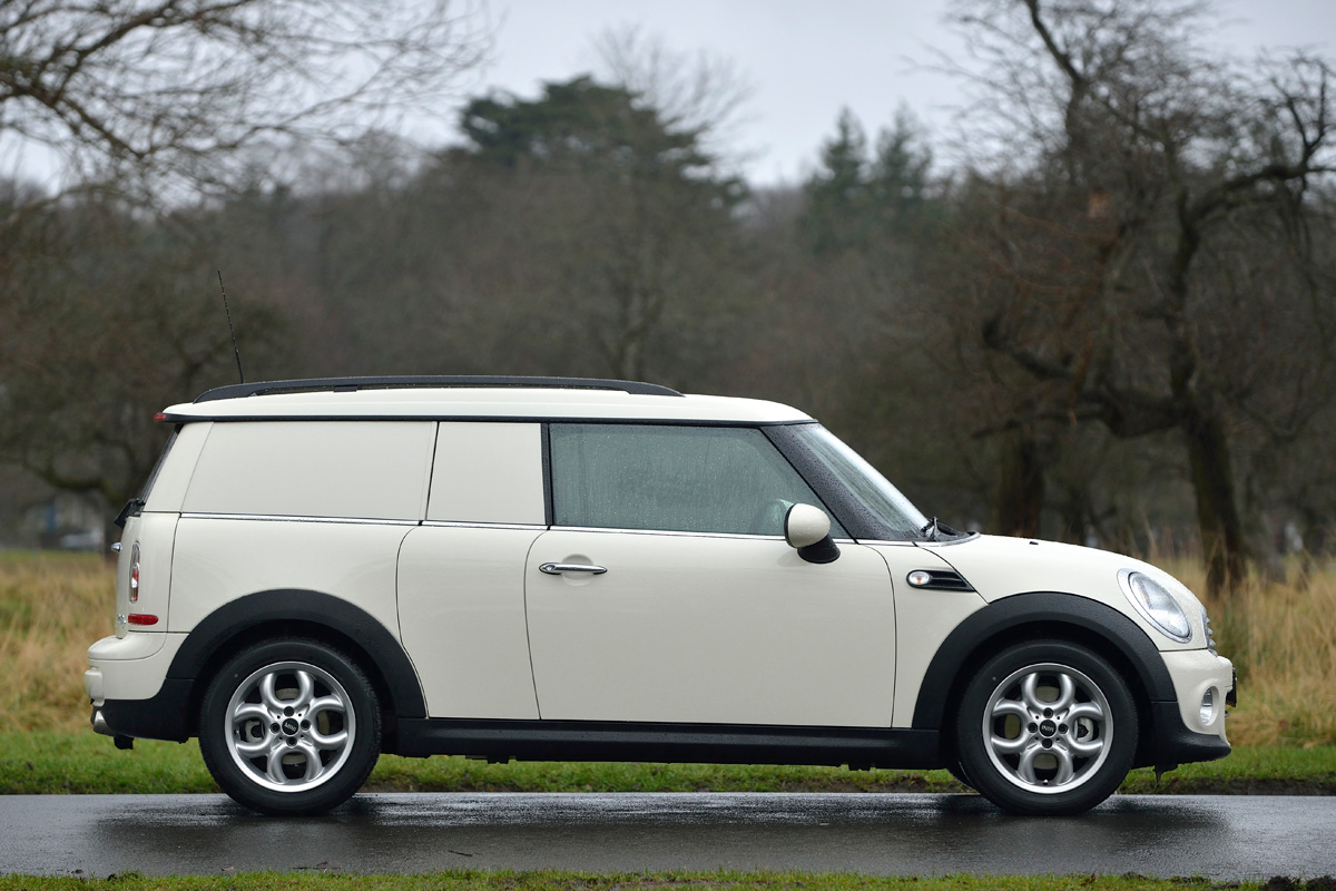 MINI Clubvan side profile