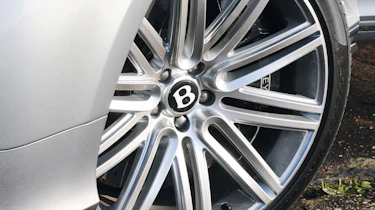Bentley Continental GT Speed wheel detail