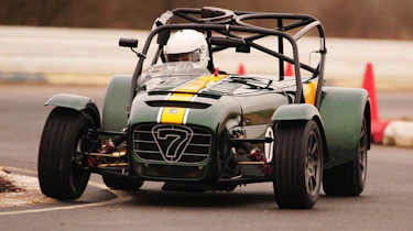 Caterham R600 front cornering