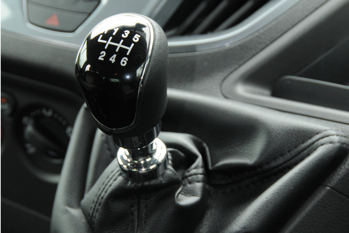 Ford Tourneo Custom gearbox detail