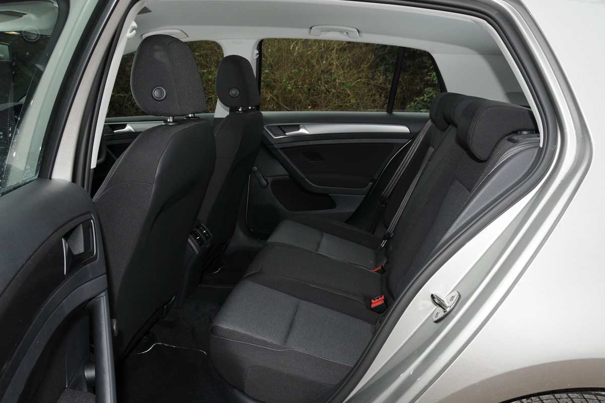 Volkswagen Golf rear seats