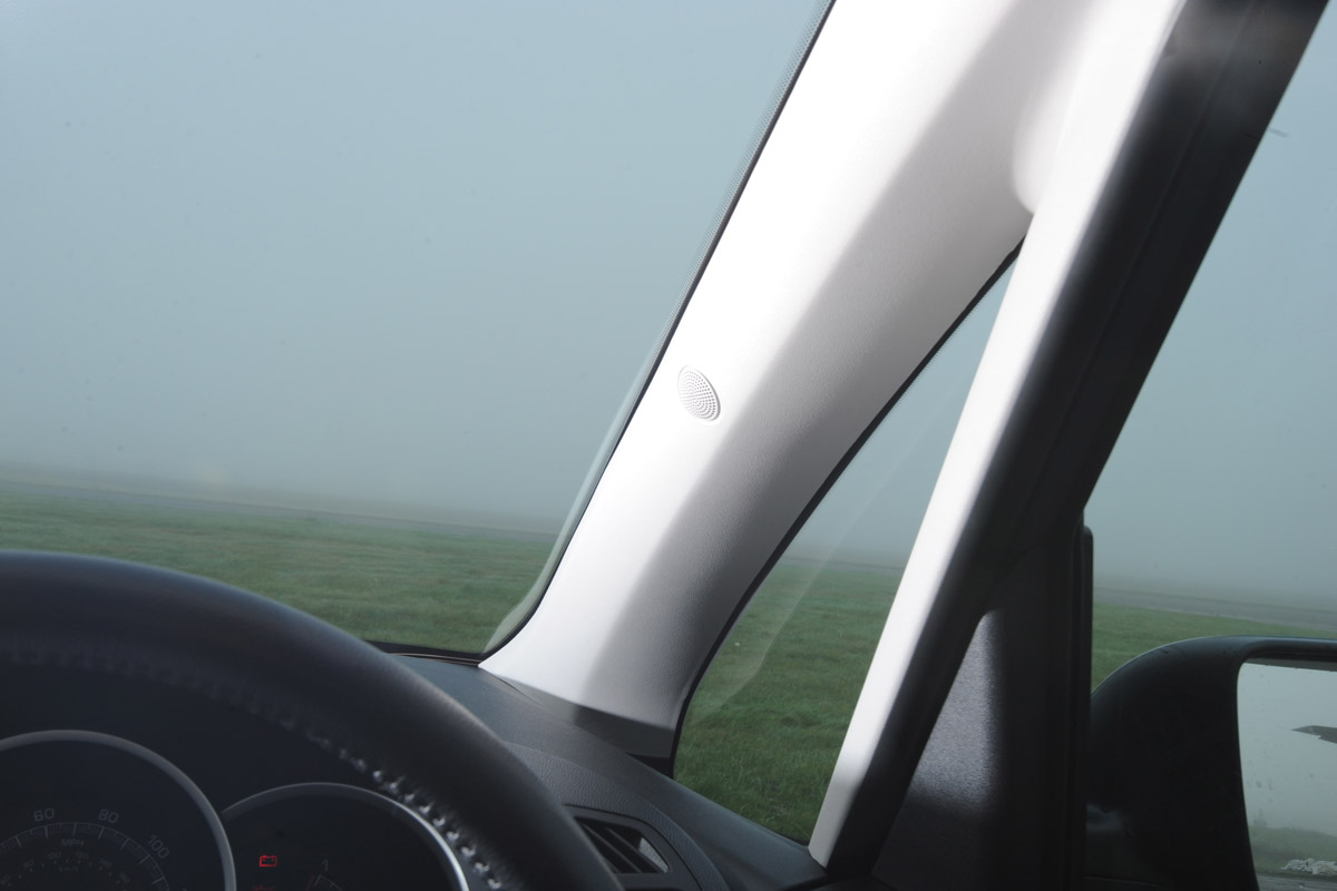 Kia Venga A-pillar