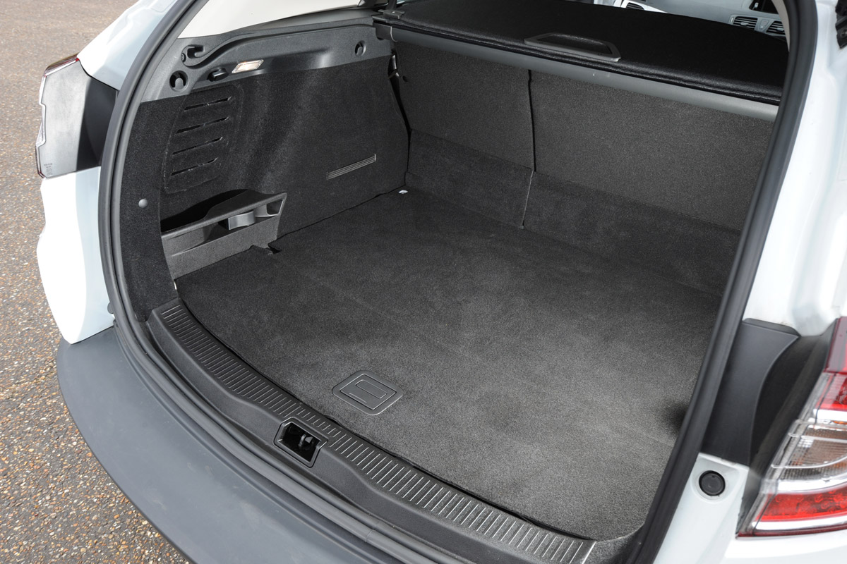 Renault Megane ST boot