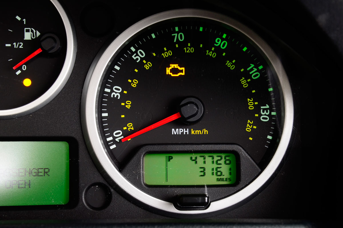 Range Rover Sport dials