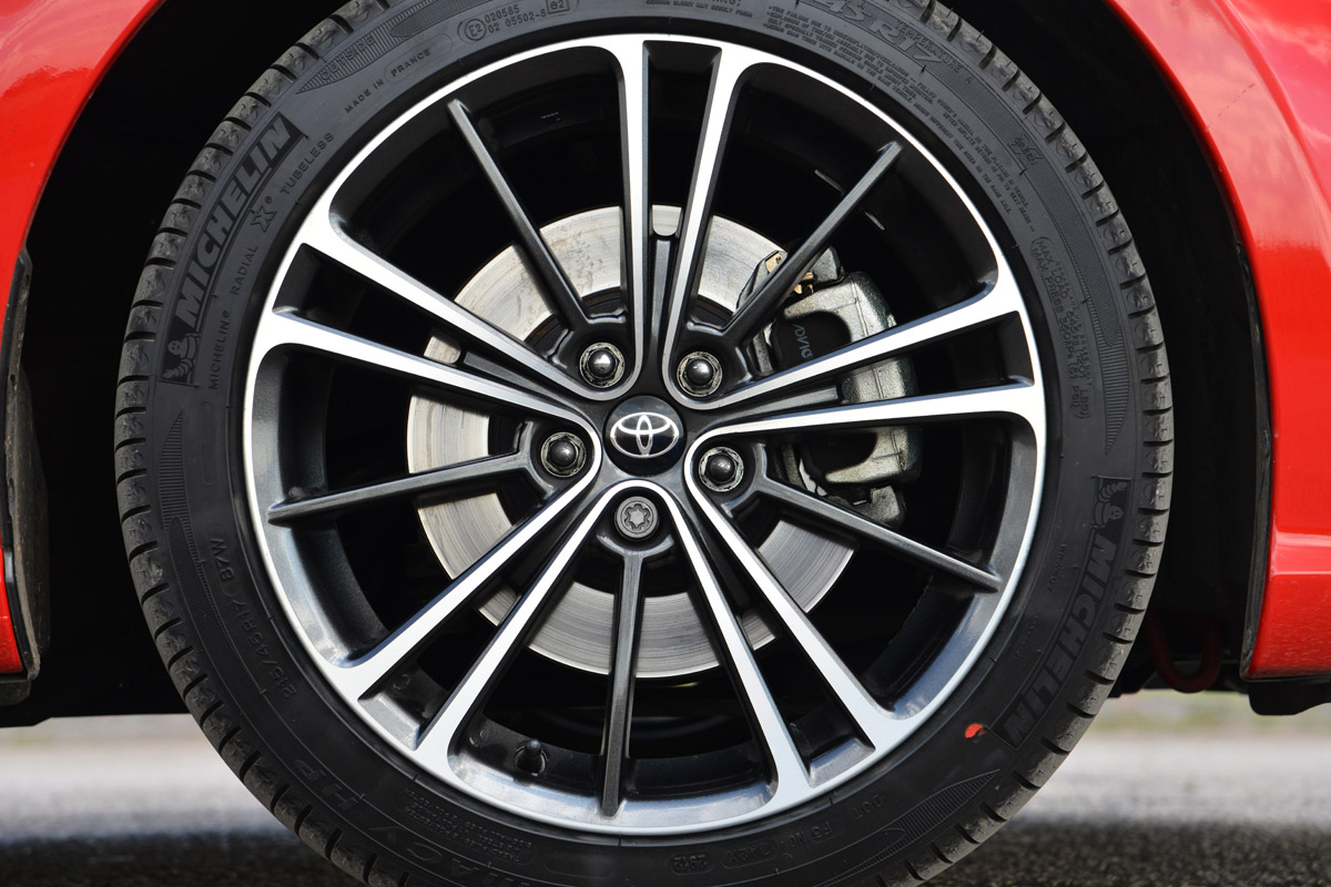 Toyota GT 86 gear wheel detail