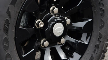 Land Rover Defender XTech wheel
