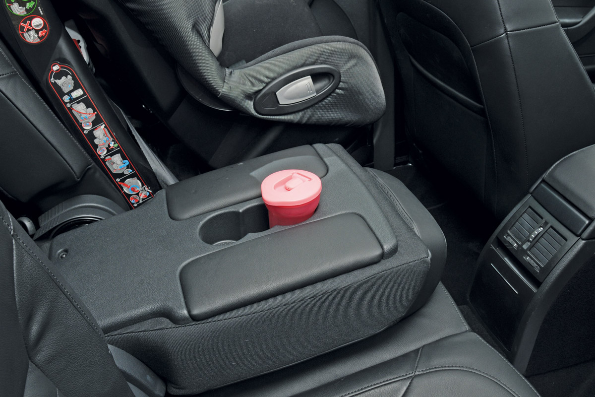Skoda Yeti rear cup holder