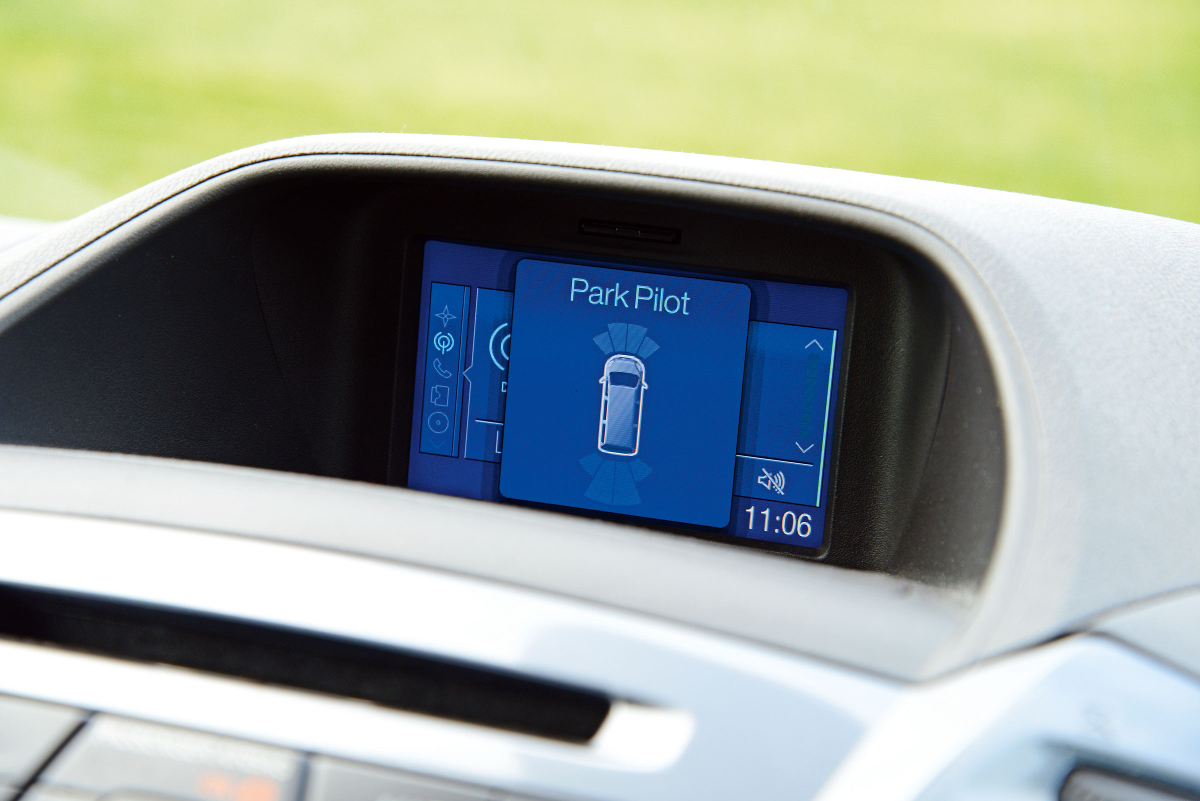 Ford Transit Custom Double-Cab - dash display