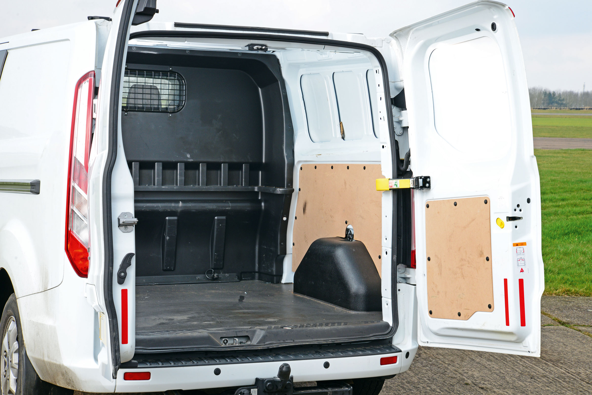 Ford Transit Custom Double-Cab - rear doors