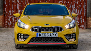 Kia Pro_cee'd GT 2015 - nose