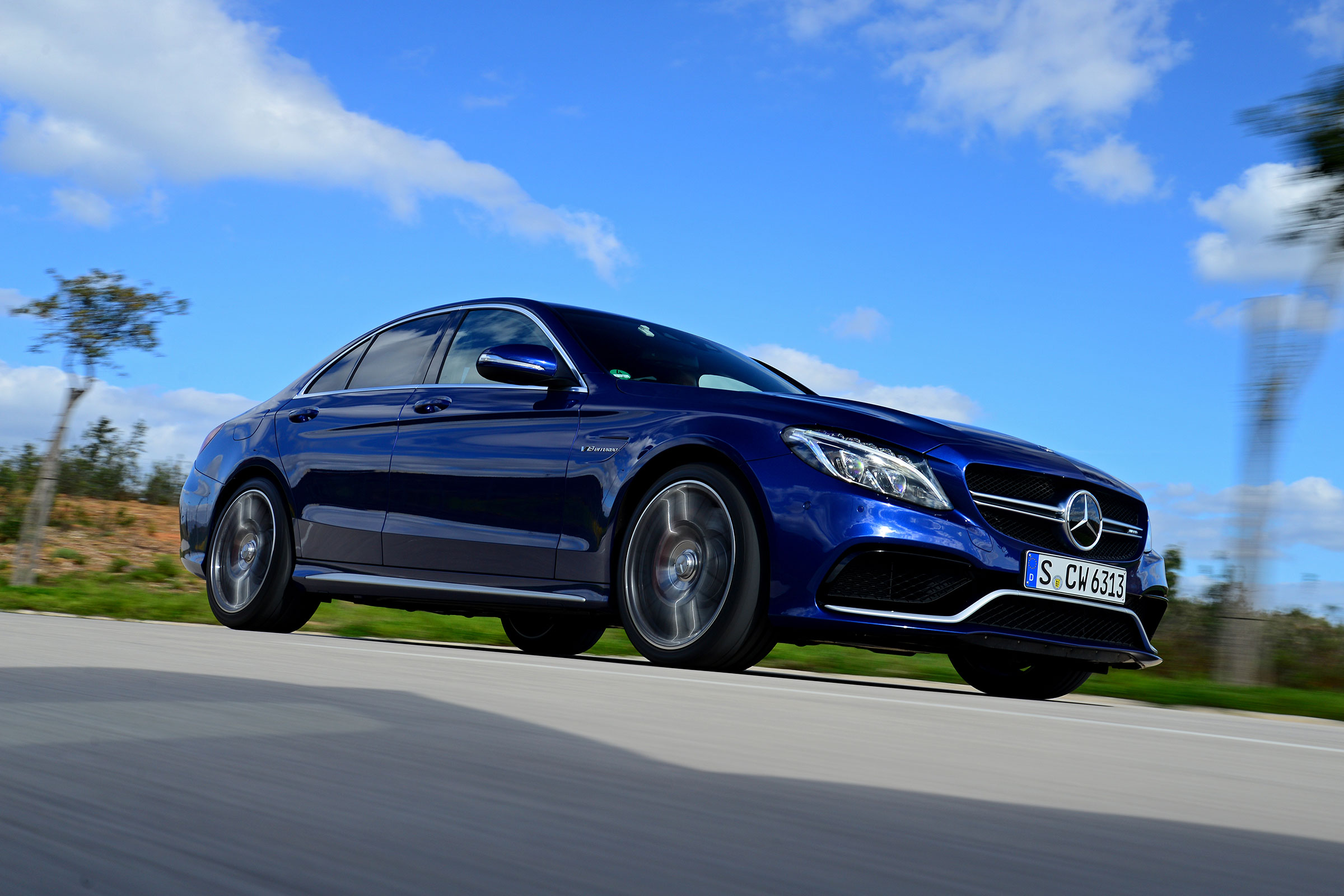 Mercedes-AMG C63 S - front tracking