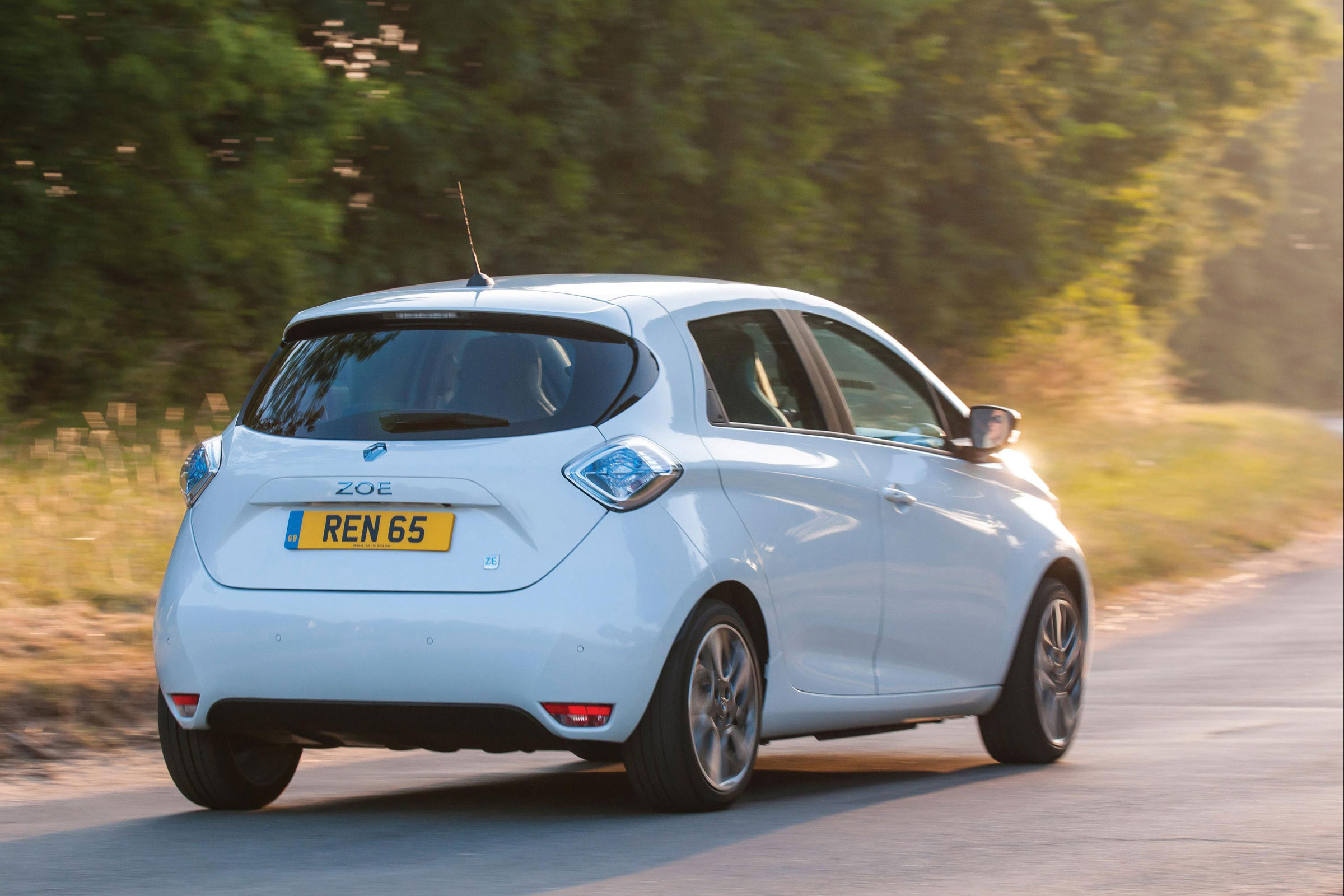 Renault Zoe 2015 rear