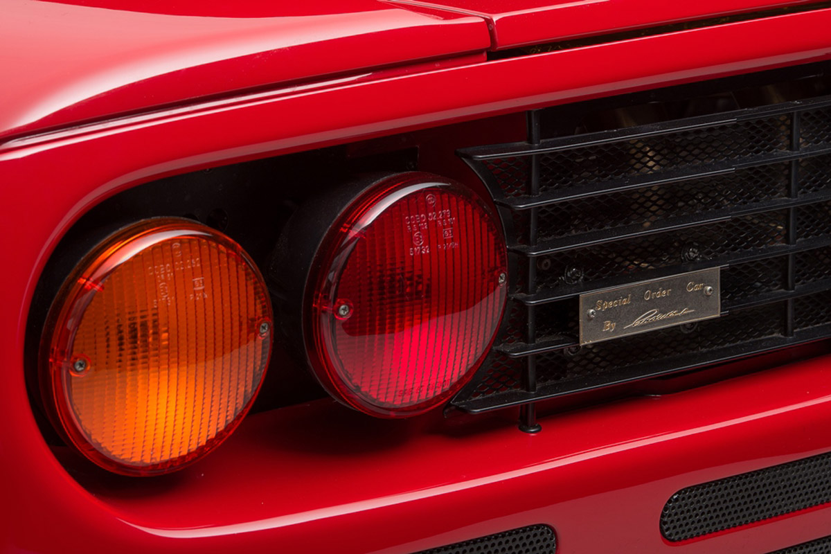McLaren F1 rear lights