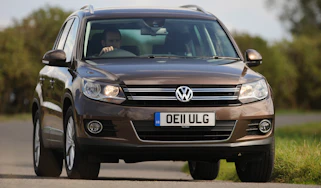 Volkswagen Tiguan front cornering