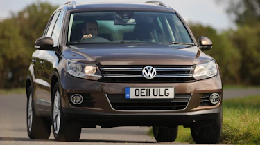 Volkswagen Tiguan front cornering