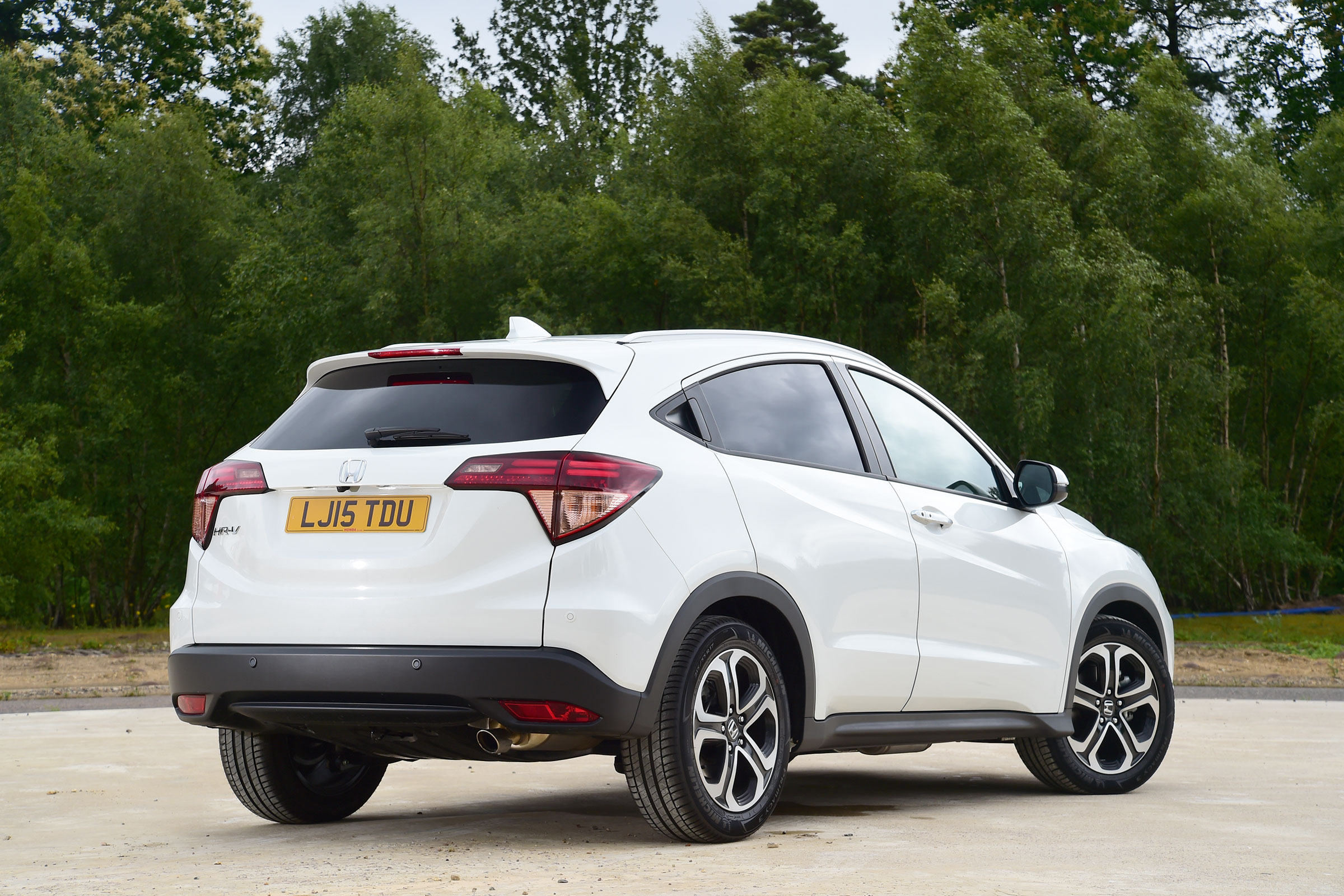 Honda HR-V - rear static