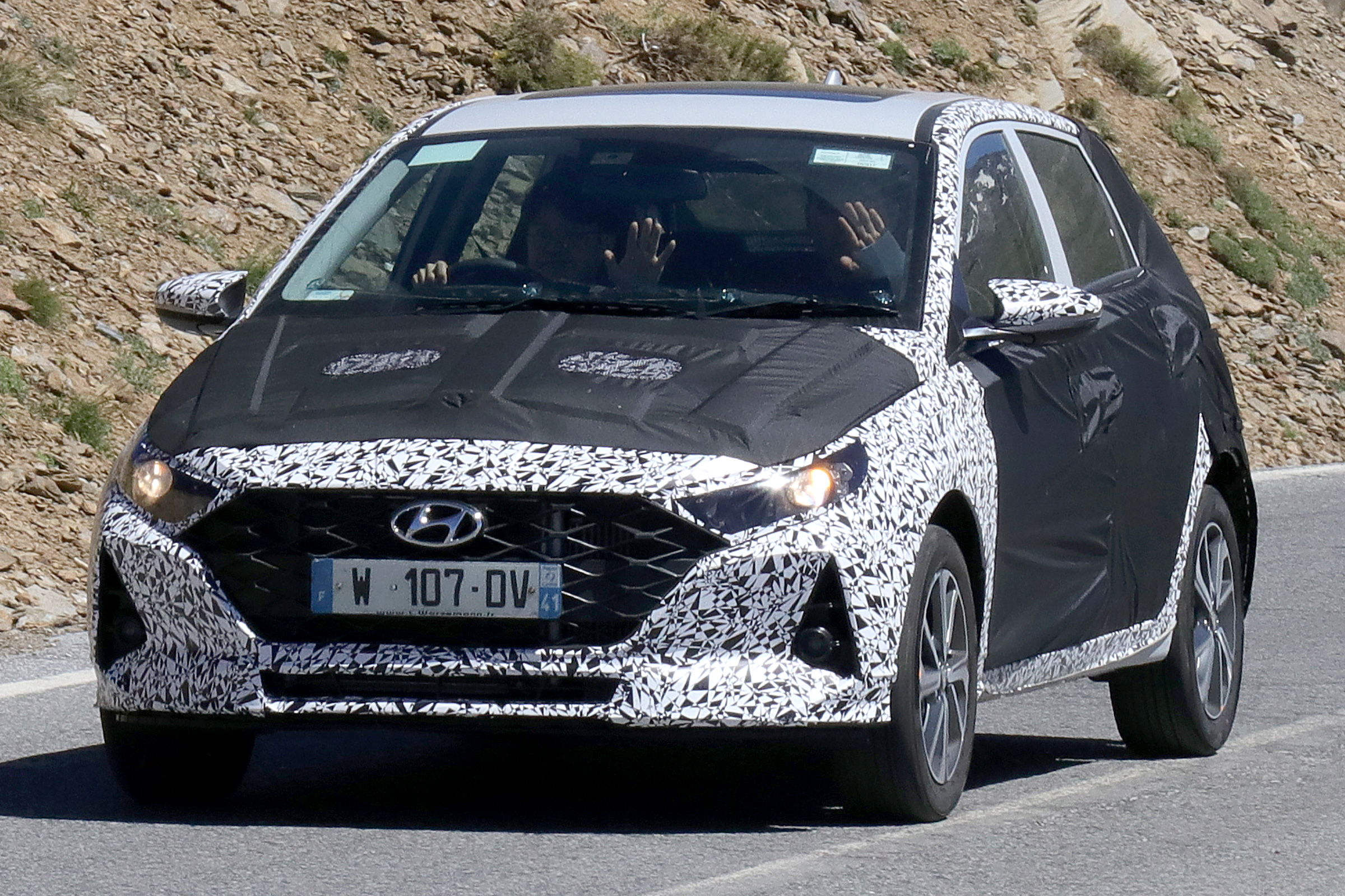 New-Hyundai-i20-spy-shot