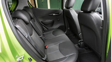 Vauxhall Viva 2015 - rear seats