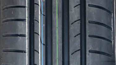 Dunlop SP Winter Sport 4D