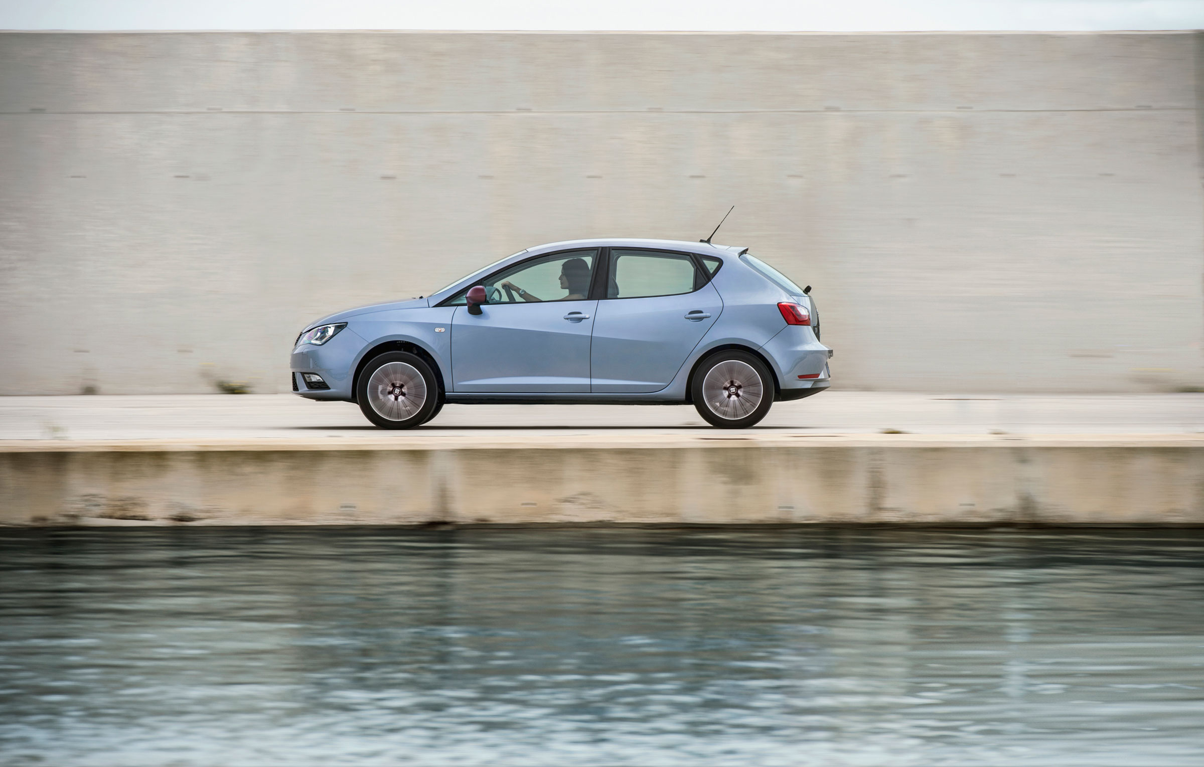 SEAT Ibiza 2015 facelift - side