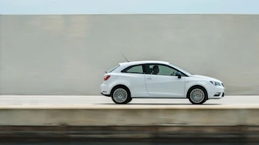 SEAT Ibiza 2015 facelift - 3-door side