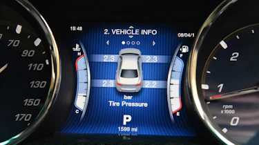 Maserati Quattroporte 2014 speedometer