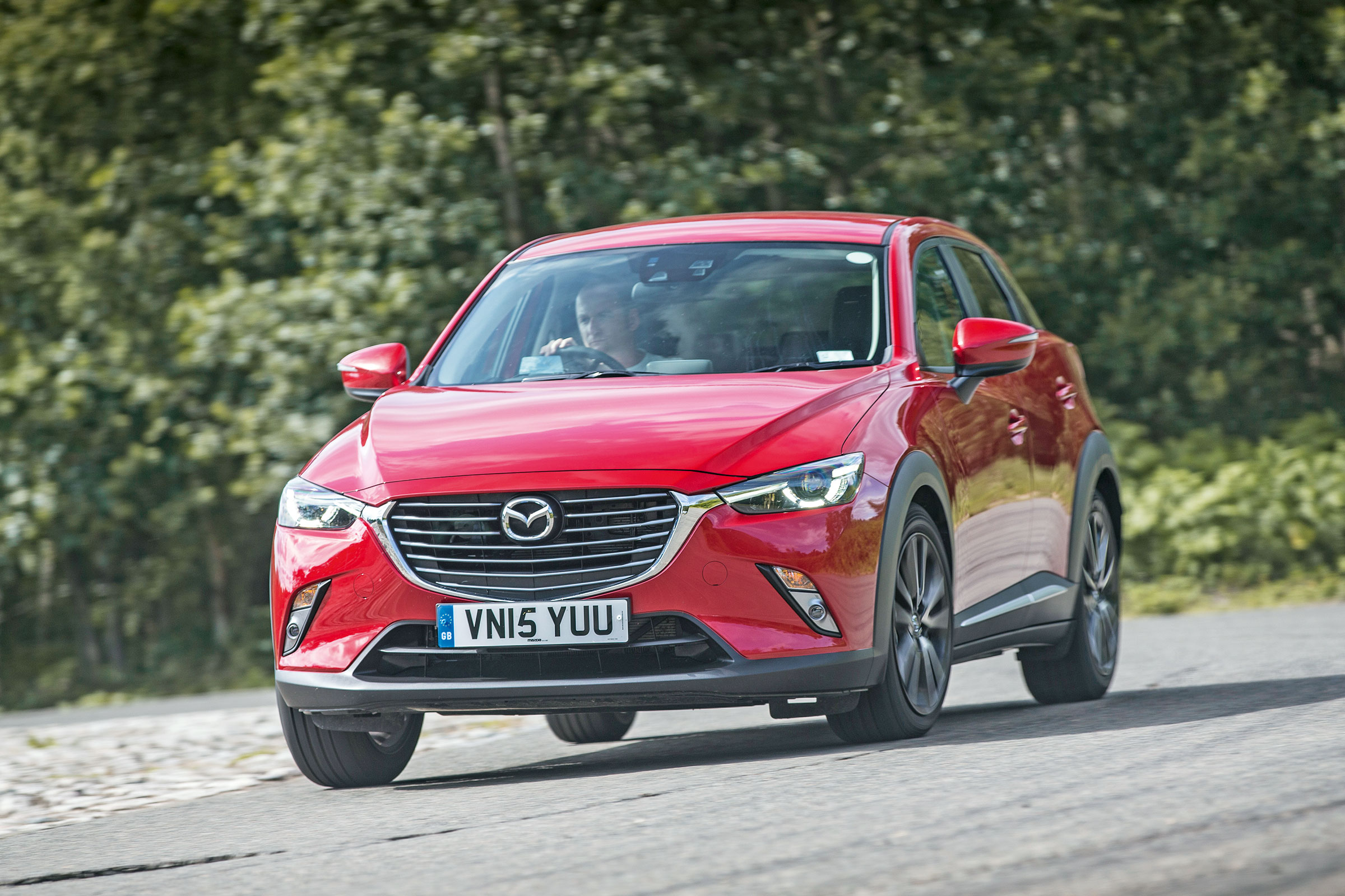 Mazda CX-3 - front cornering