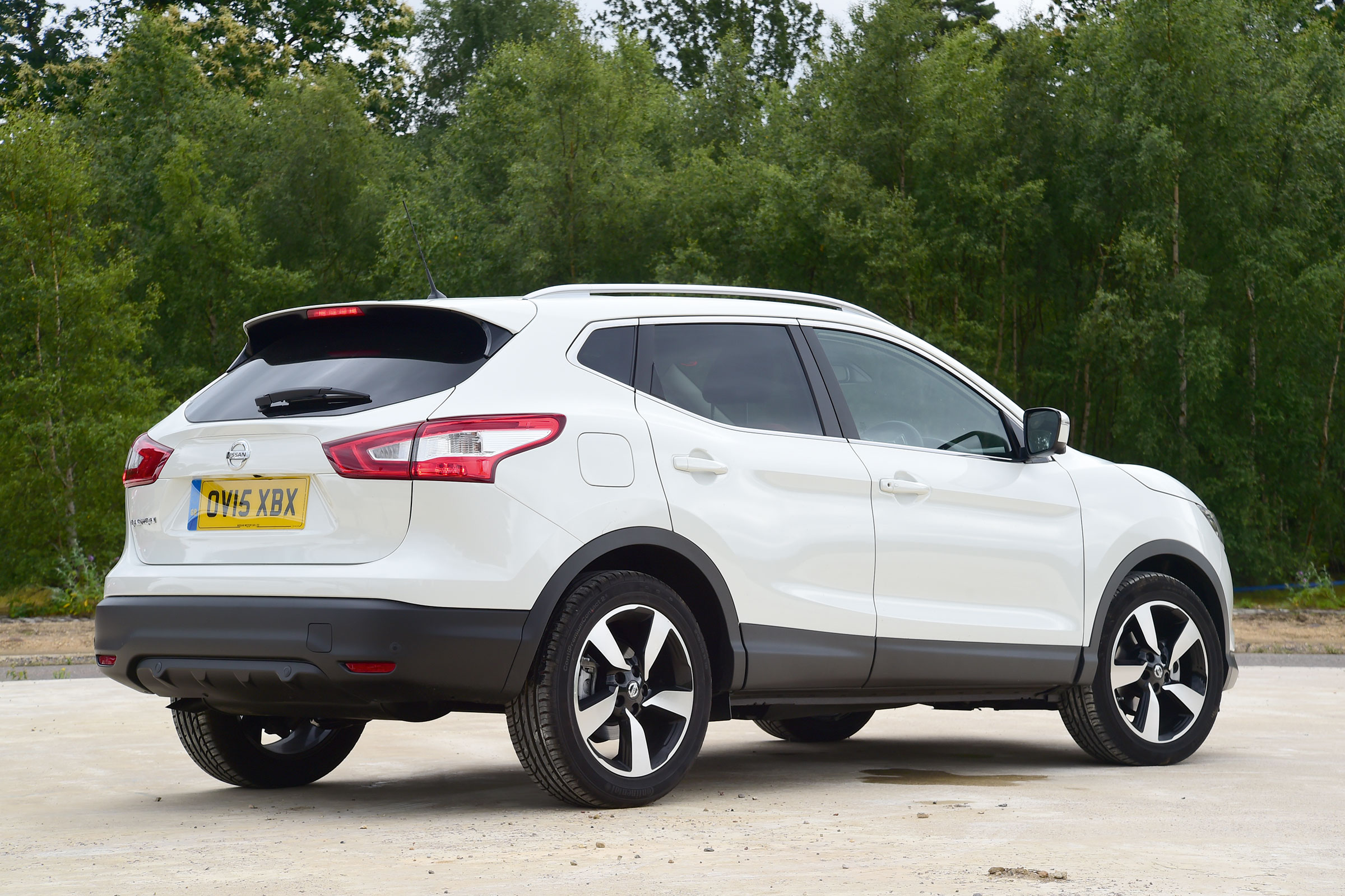 Nissan Qashqai - rear static