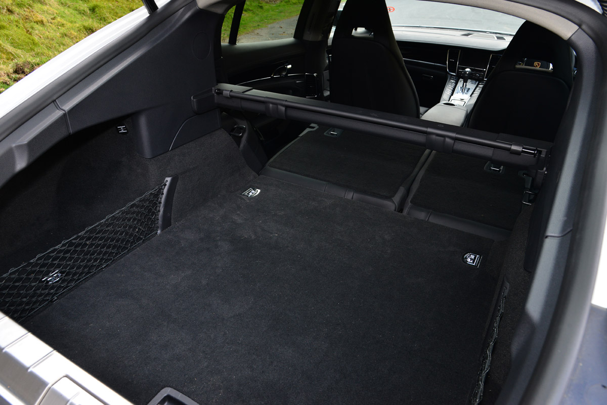 Porsche Panamera 2014 boot