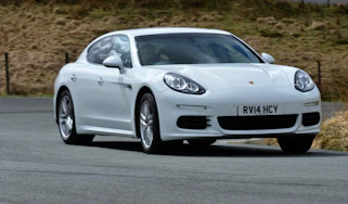 Porsche Panamera 2014 front