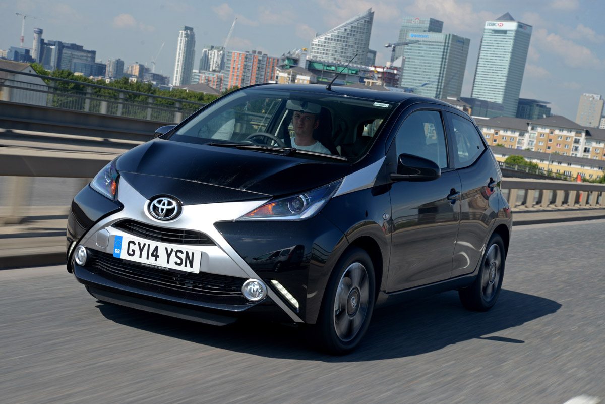 Toyota Aygo 2014 front tracking