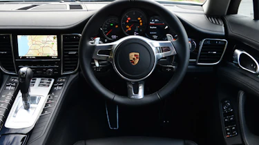 Porsche Panamera 2014 interior